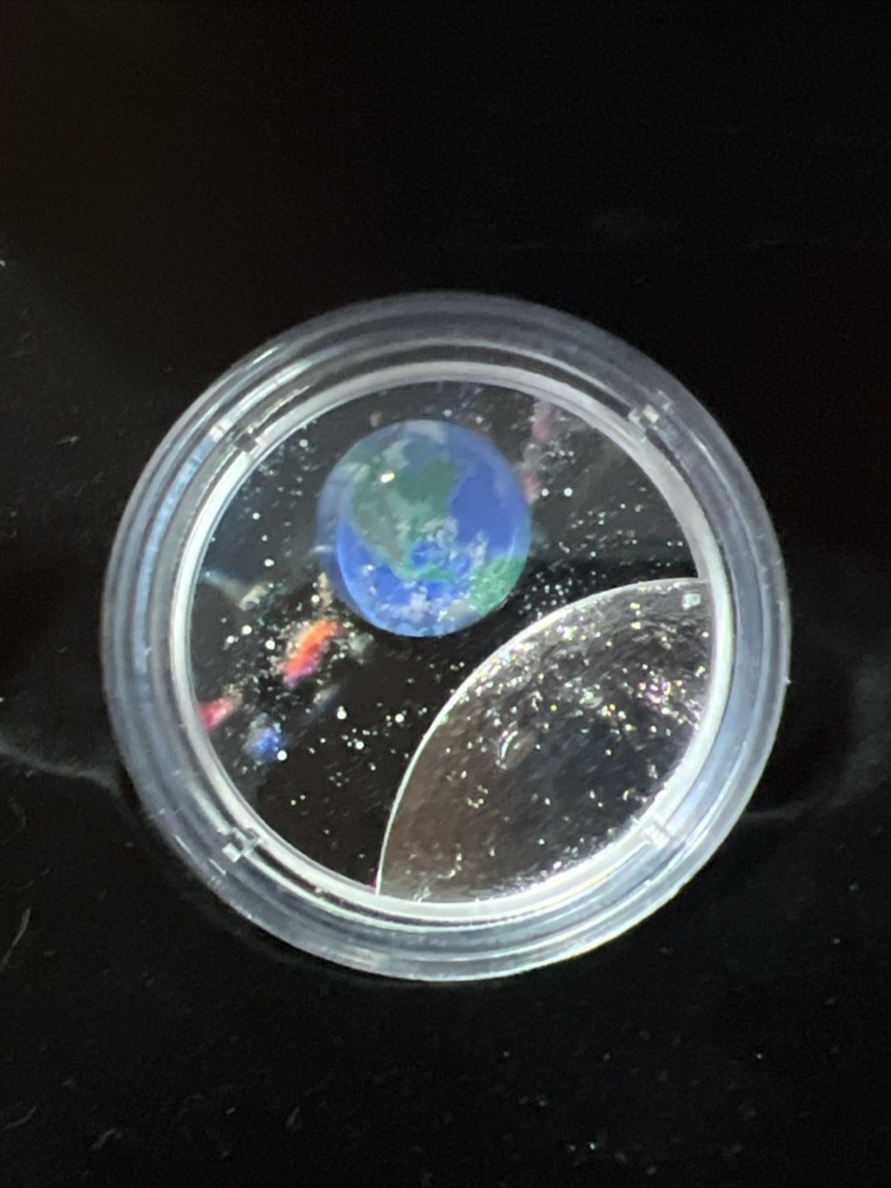 Canada 2020 20$ Mother Earth Our Home Glow-in-the-Dark 1 Oz 99.99 Silver Coin